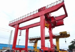 Box Type Gantry Crane with Hoist